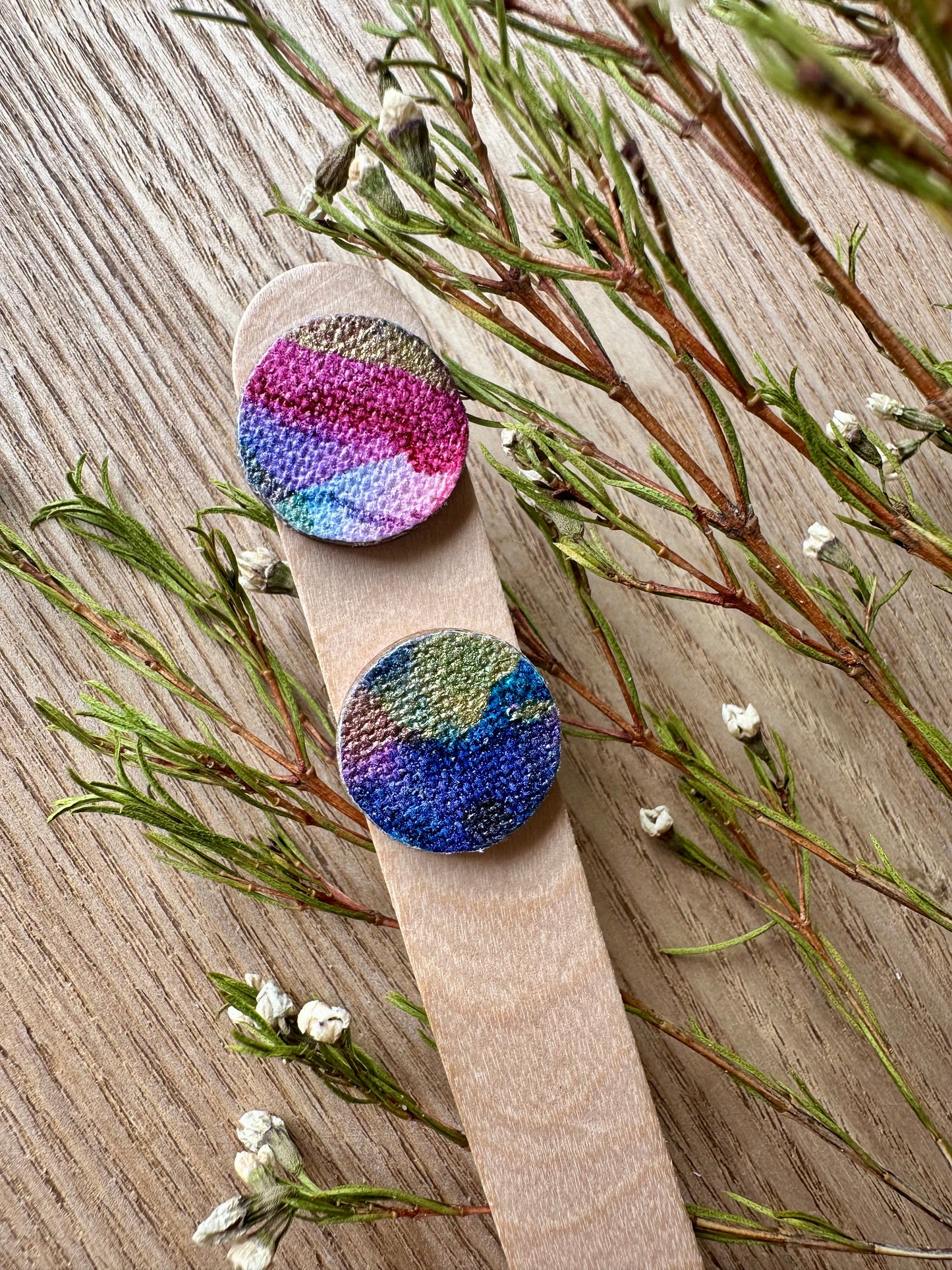 Dye and Canvas Stud