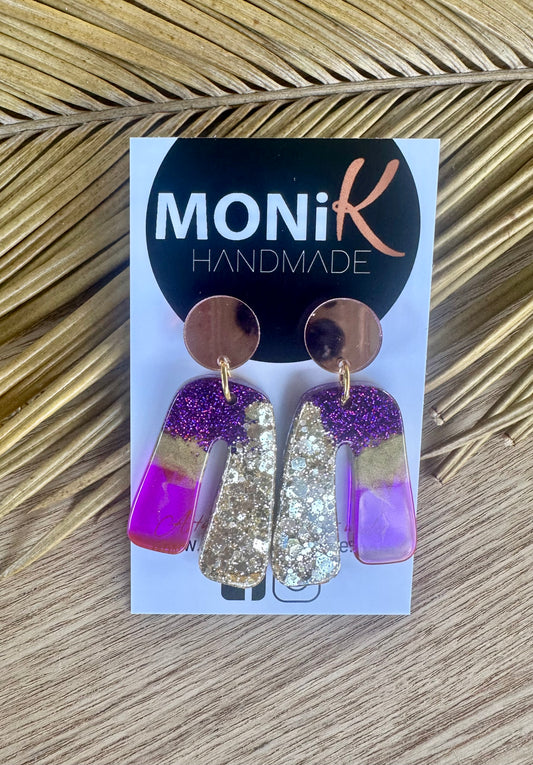 Resin and Glitter Dangle