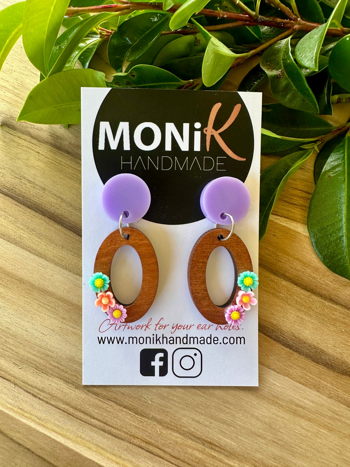 Wooden/Flower Dangle
