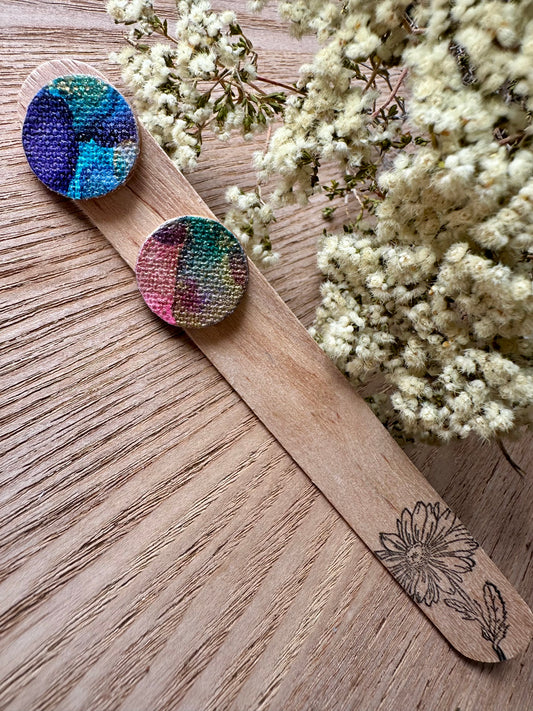 Dye and Canvas Stud