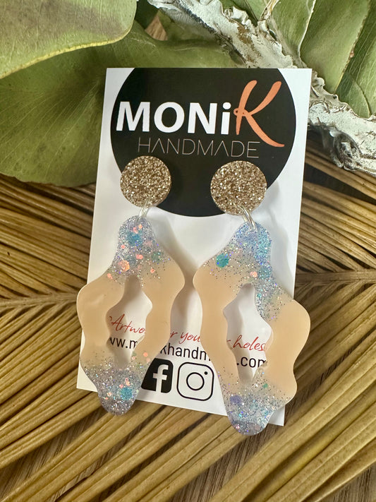 Resin and Glitter Dangle