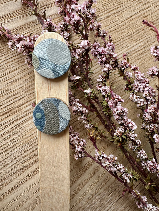 Painted Canvas Stud