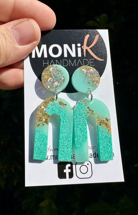 Resin and Glitter Dangle