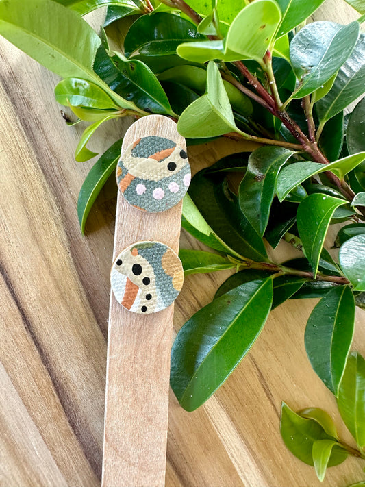 Painted Canvas Stud
