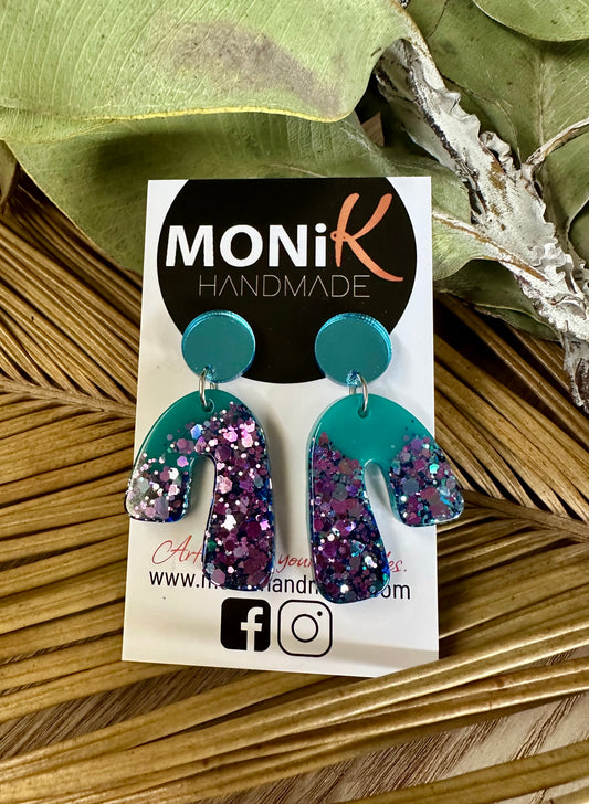 Resin and Glitter Dangle
