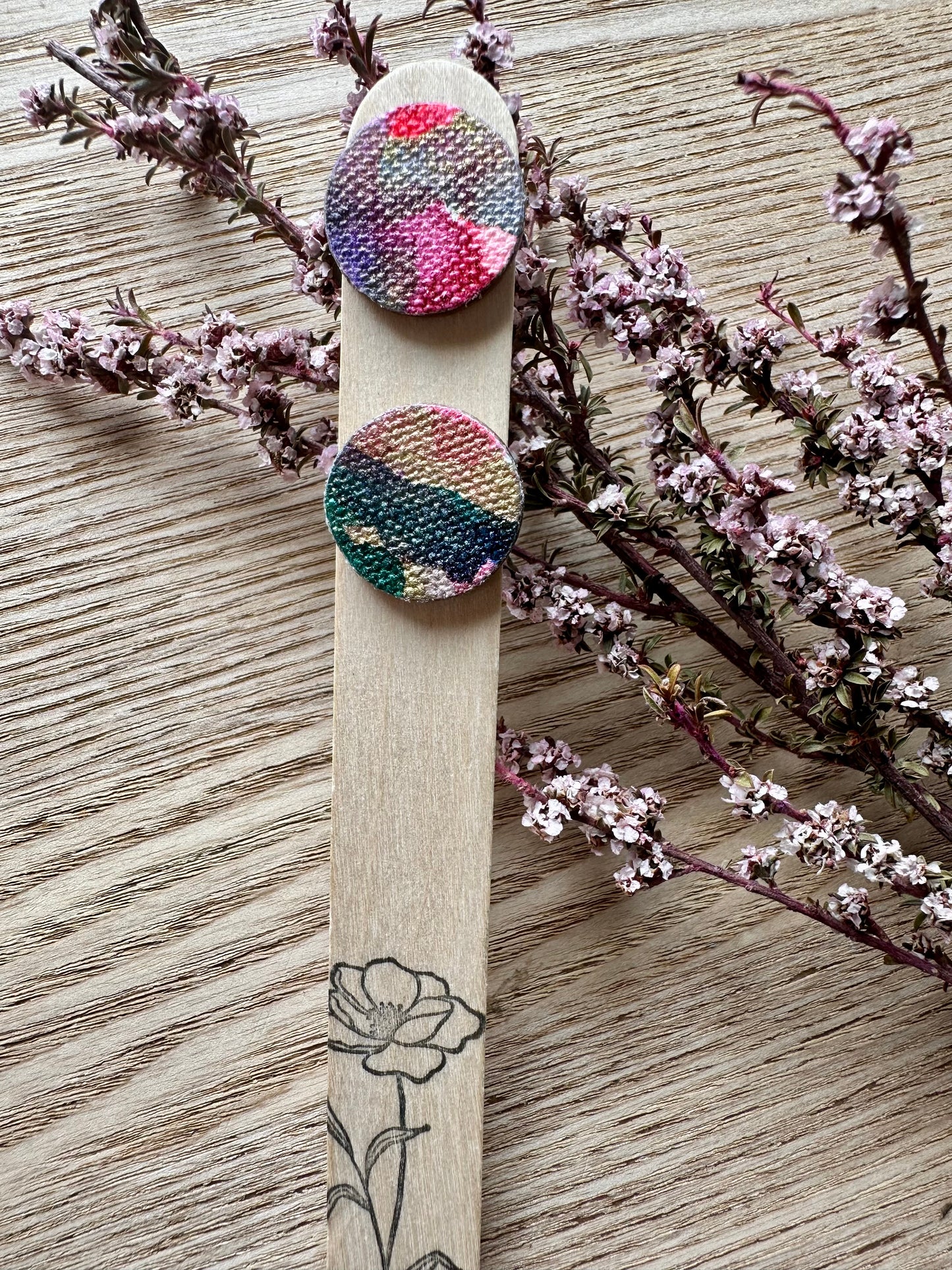 Dye and Canvas Stud