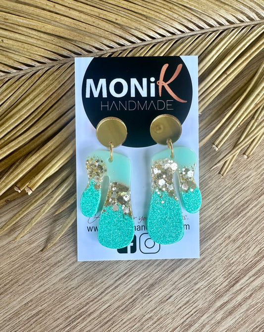 Resin and Glitter Dangle