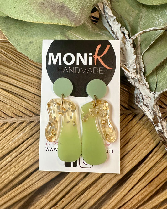 Resin and Glitter Dangle