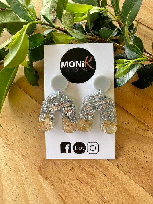 Resin and Glitter Dangle