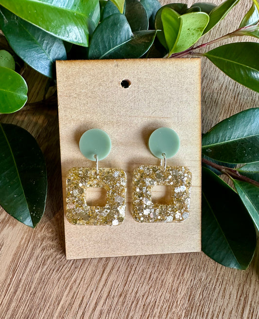 Resin and Glitter Dangle