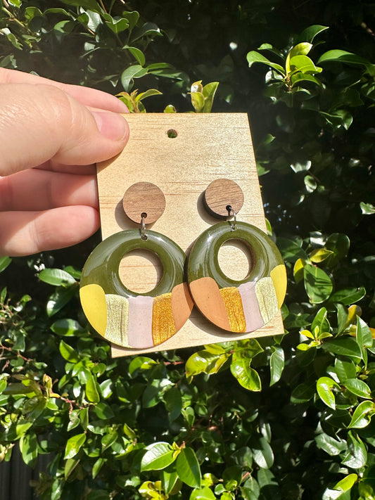 Hoop Shape Dangle